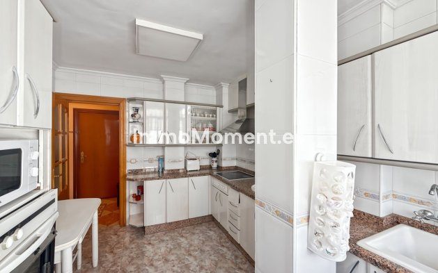 Revente - Appartement - Málaga - Perchel Sur