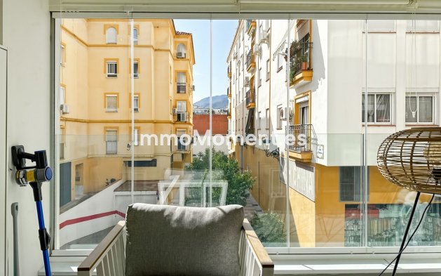 Revente - Appartement - Estepona  - Estepona Centro