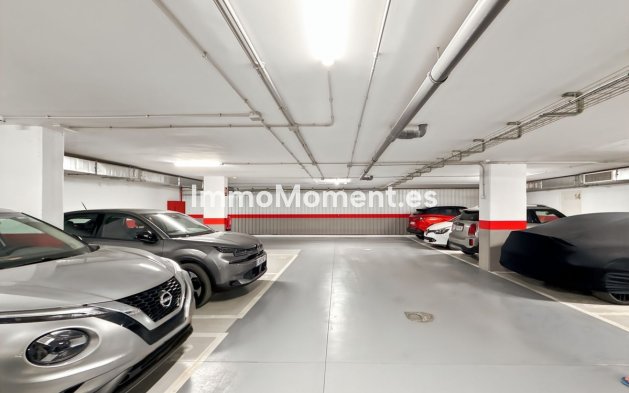 Revente - Appartement - Estepona  - Estepona Centro