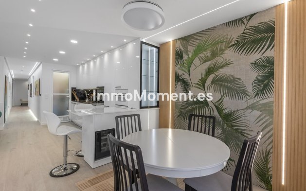 Revente - Appartement - Los Montesinos - Los Montesinos Centro
