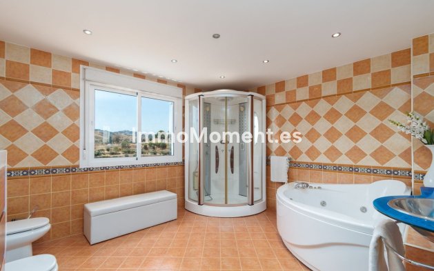 Resale - Villa - Mijas - La Cala de Mijas