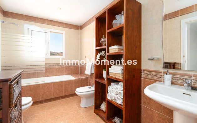 Resale - Villa - Mijas - La Cala de Mijas