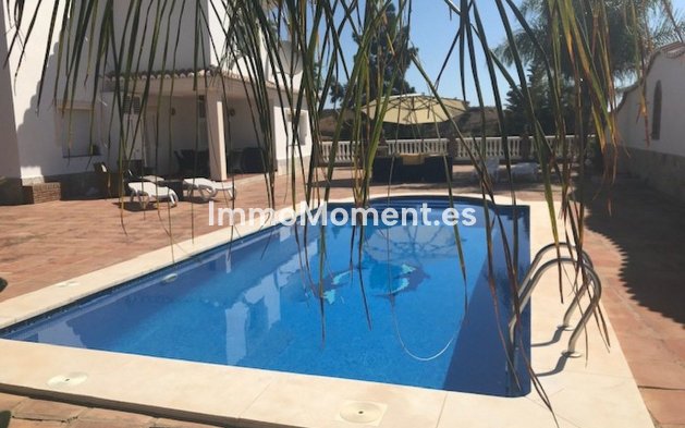 Resale - Villa - Mijas - La Cala de Mijas
