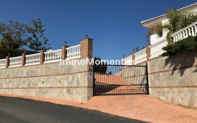 Resale - Villa - Mijas - La Cala de Mijas