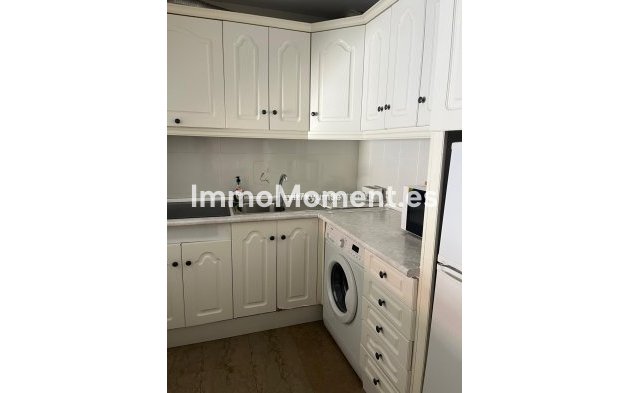 Resale - Apartment - Fuengirola - Fuengirola Centro
