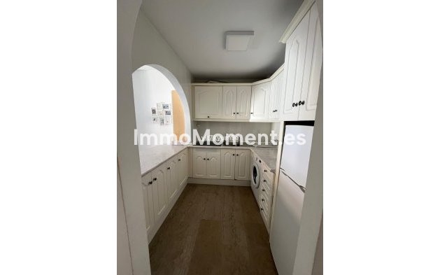 Resale - Apartment - Fuengirola - Fuengirola Centro