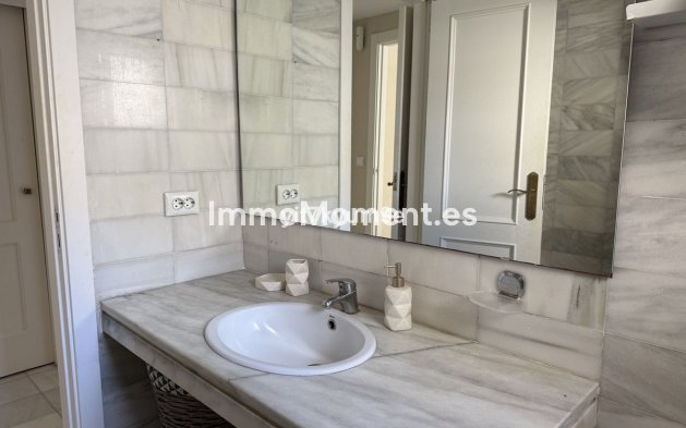 Wiederverkauf - Wohnung - Marbella - Puerto Banús