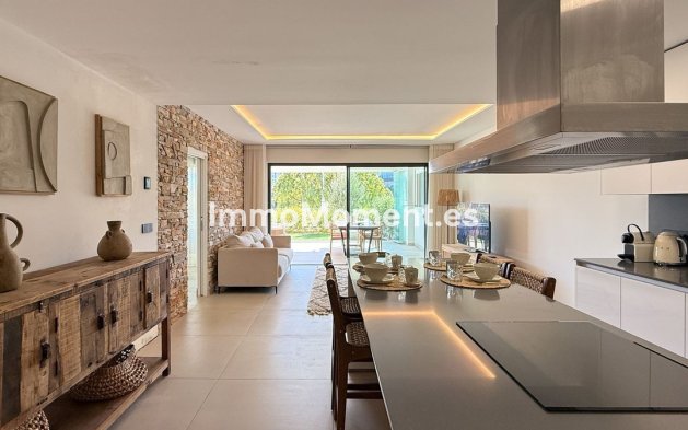 Wiederverkauf - Wohnung - Estepona  - Estepona Centro