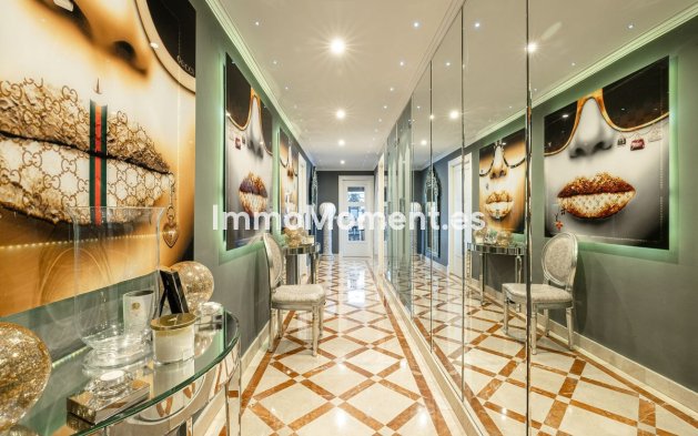 Wiederverkauf - Wohnung - Marbella - Nueva Andalucía