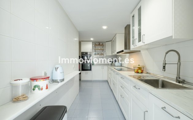 Wiederverkauf - Wohnung - Marbella - Nueva Andalucía
