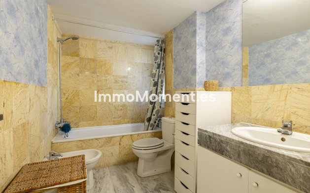 Wiederverkauf - Wohnung - Marbella - Nueva Andalucía