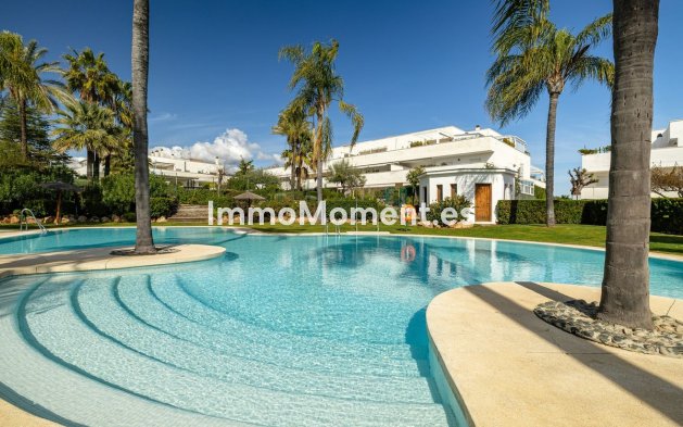 Wiederverkauf - Wohnung - Marbella - Nueva Andalucía