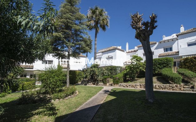 Wiederverkauf - Villa - Estepona  - New Golden Mile