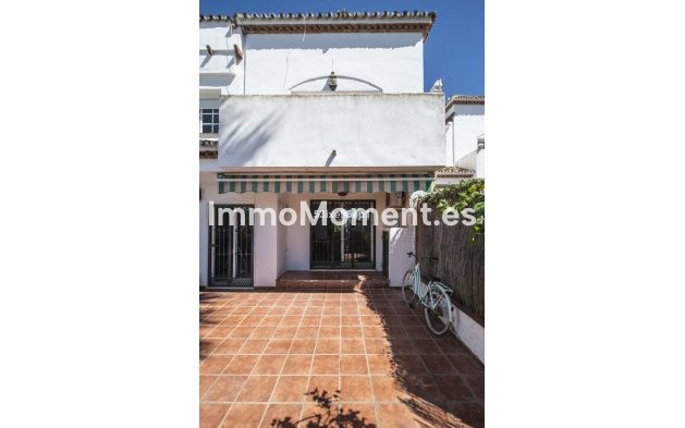 Wiederverkauf - Villa - Estepona  - New Golden Mile