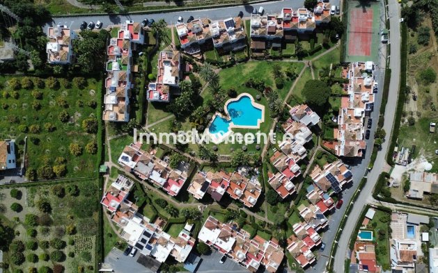 Wiederverkauf - Villa - Estepona  - New Golden Mile
