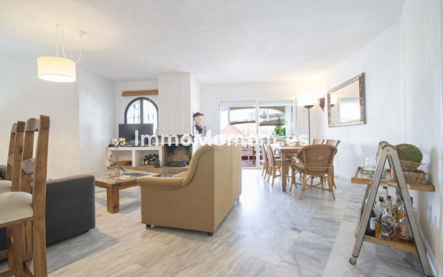 Revente - Maison mitoyenne - Estepona  - Estepona Centro