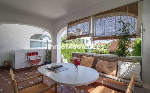 Revente - Maison mitoyenne - Estepona  - Estepona Centro