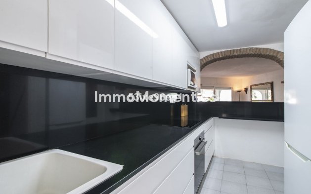 Revente - Maison mitoyenne - Estepona  - Estepona Centro