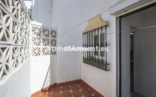 Revente - Maison mitoyenne - Estepona  - Estepona Centro