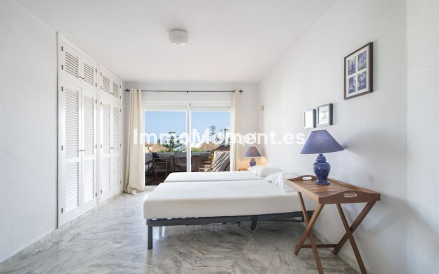 Revente - Maison mitoyenne - Estepona  - Estepona Centro