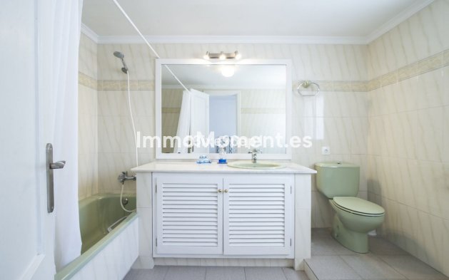 Revente - Maison mitoyenne - Estepona  - Estepona Centro