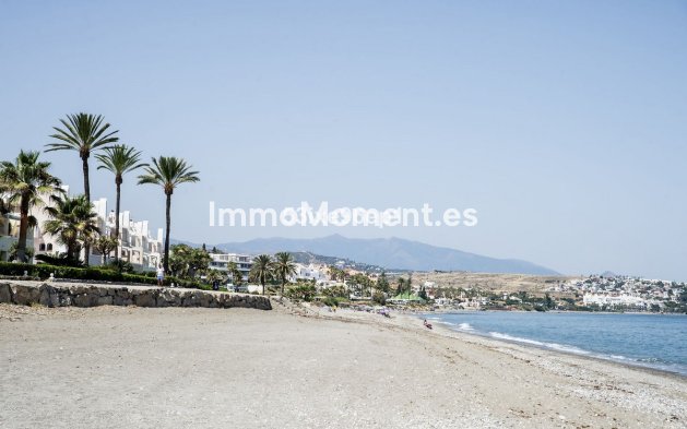 Revente - Maison mitoyenne - Estepona  - Estepona Centro