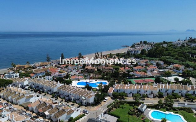 Revente - Maison mitoyenne - Estepona  - Estepona Centro