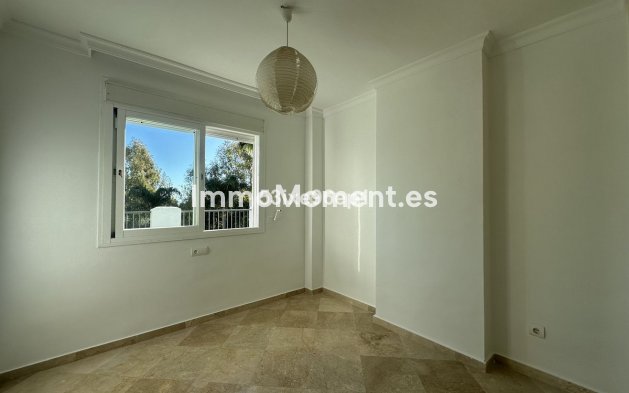 Resale - Apartment - Casares - Casares Playa