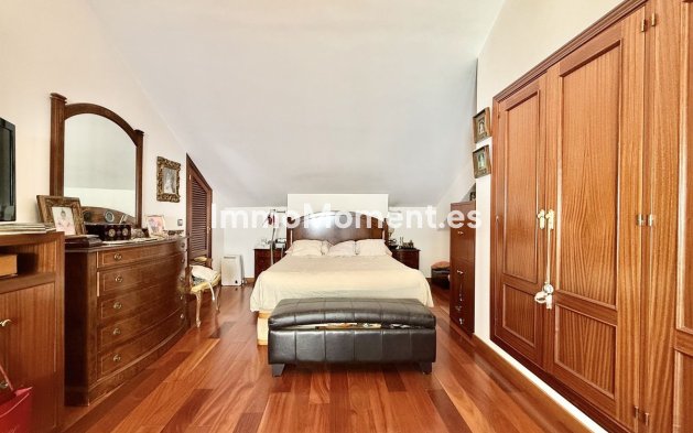 Revente - Villa - Estepona  - Estepona Centro