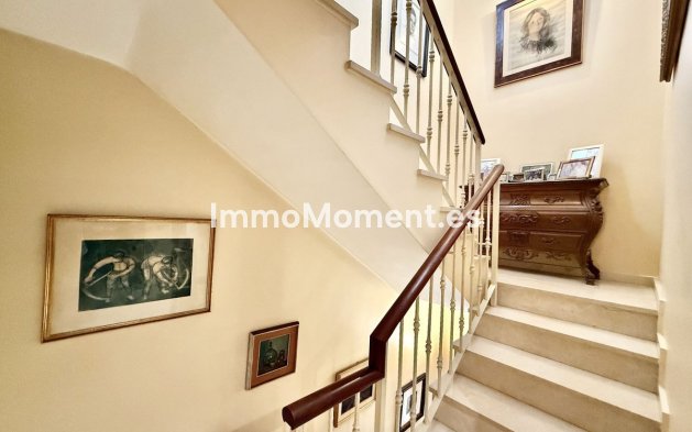 Revente - Villa - Estepona  - Estepona Centro