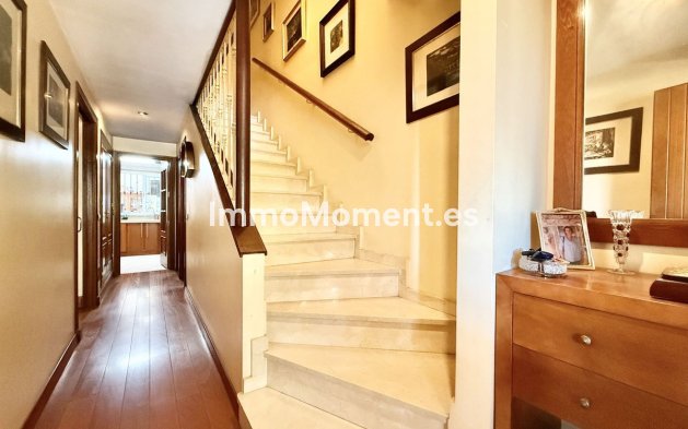 Revente - Villa - Estepona  - Estepona Centro