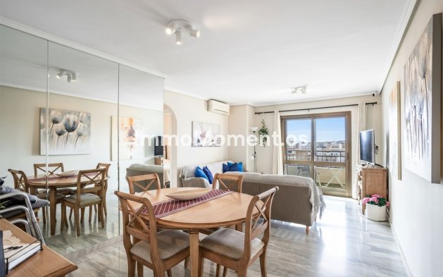 Resale - Apartment - Fuengirola - Fuengirola Centro