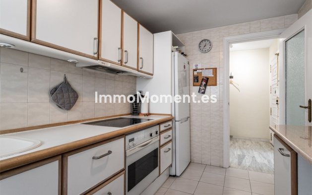 Resale - Apartment - Fuengirola - Fuengirola Centro