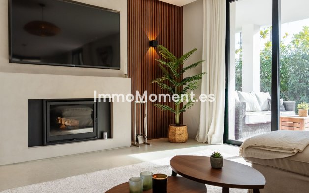 Wiederverkauf - Villa - Marbella - Nueva Andalucía