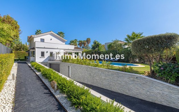 Wiederverkauf - Villa - Marbella - Nueva Andalucía