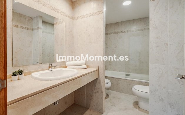 Revente - Appartement - Estepona  - Estepona Centro