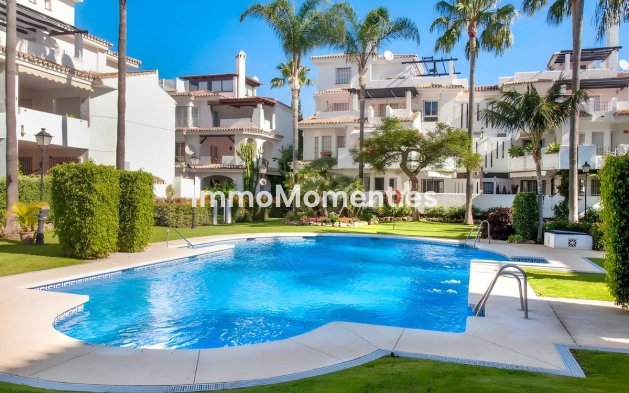 Revente - Maison mitoyenne - Marbella - Nueva Andalucía