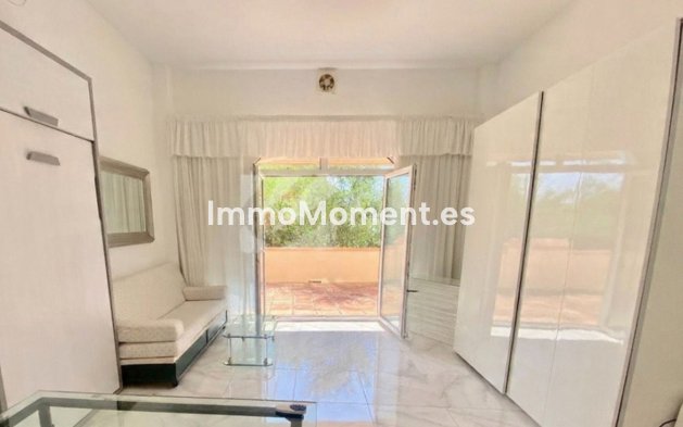 Revente - Maison mitoyenne - Estepona  - Estepona Centro