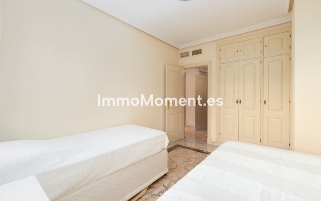 Resale - Apartment - Benalmadena - Torrequebrada