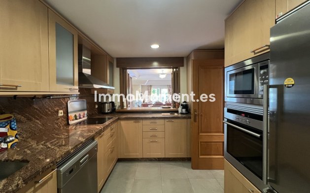 Wiederverkauf - Villa - Estepona  - Costalita