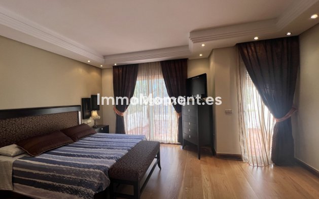 Wiederverkauf - Villa - Estepona  - Costalita