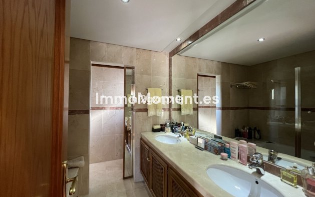 Wiederverkauf - Villa - Estepona  - Costalita