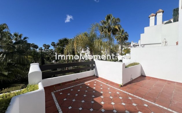 Wiederverkauf - Villa - Estepona  - Costalita
