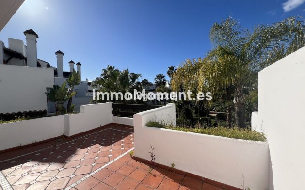Wiederverkauf - Villa - Estepona  - Costalita