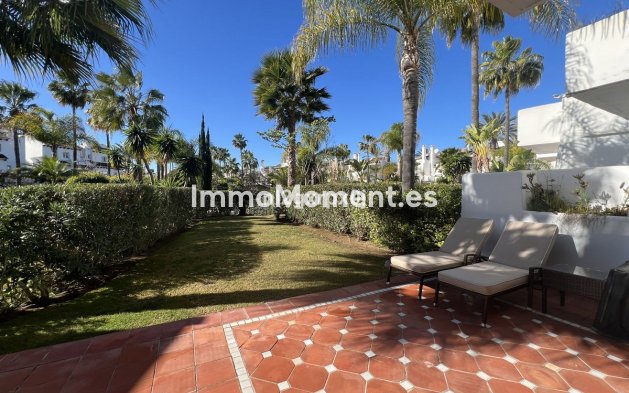 Wiederverkauf - Villa - Estepona  - Costalita