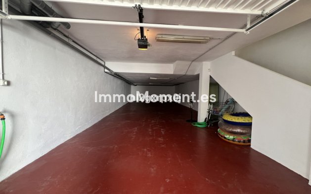 Wiederverkauf - Villa - Estepona  - Costalita