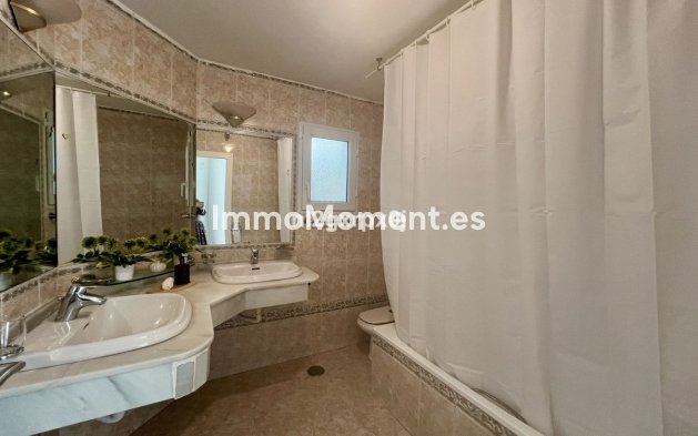 Wiederverkauf - Villa - Marbella - Reserva de Marbella