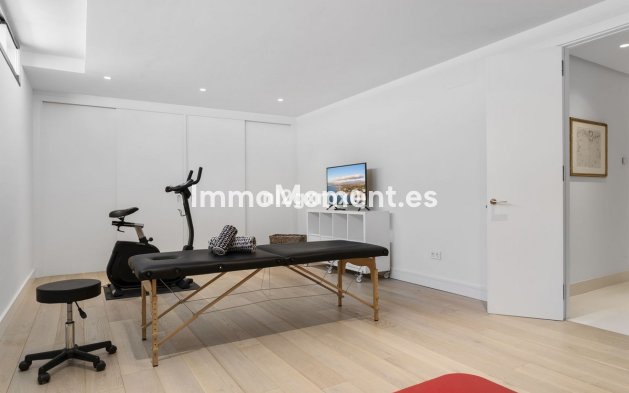 Revente - Villa - Marbella - Marbella Centro