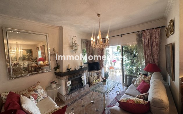 Revente - Villa - Intérieur                       - Monda