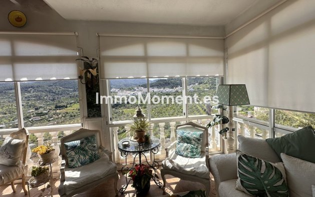 Revente - Villa - Intérieur                       - Monda